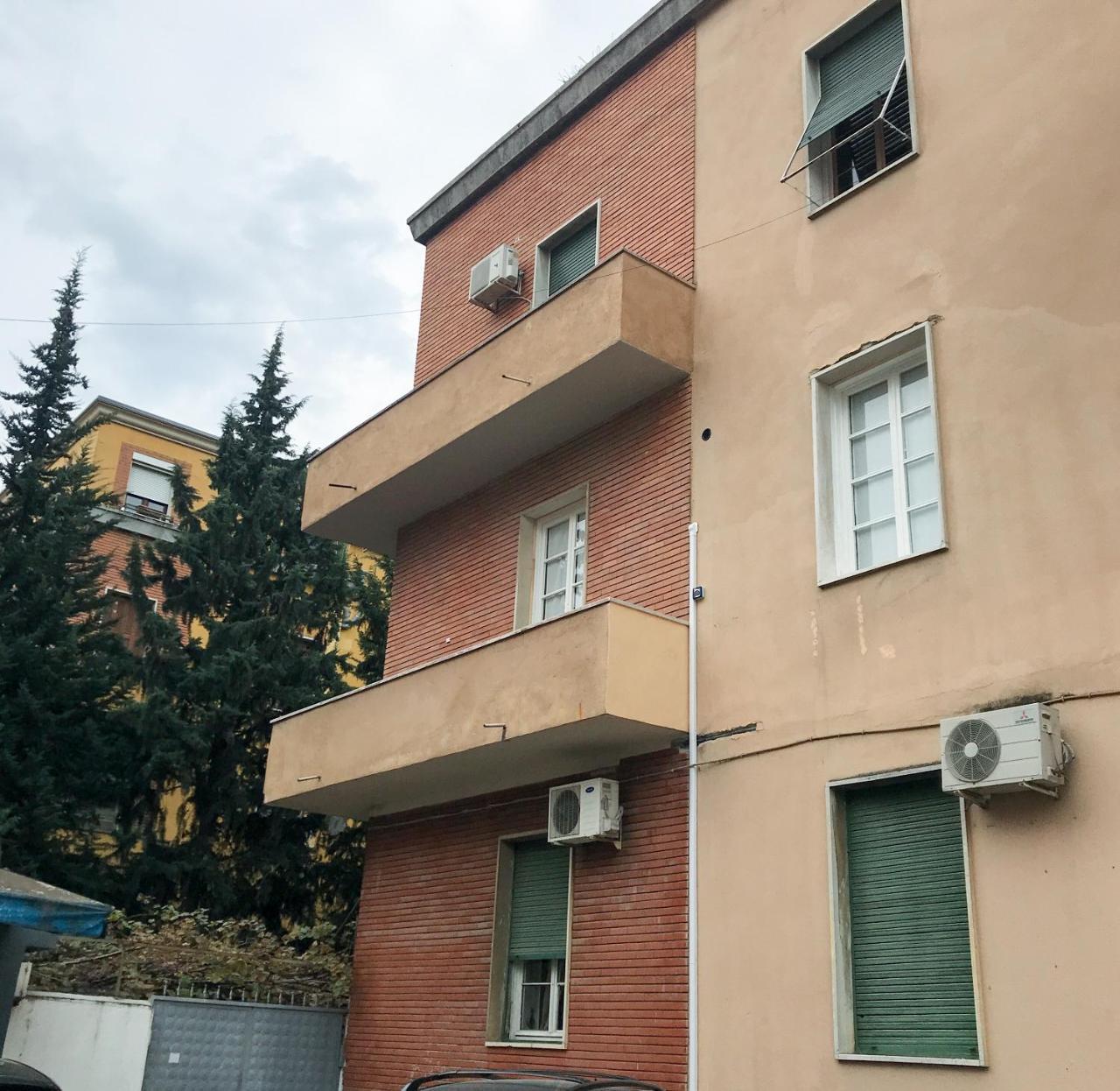 Bed & Breakfast Destil Tirana
